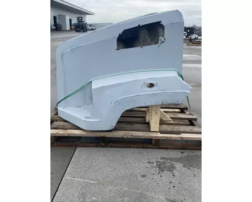 FREIGHTLINER 108SD Hood