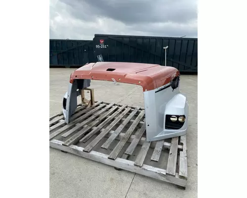 FREIGHTLINER 108SD Hood