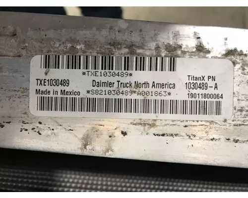 FREIGHTLINER 108SD Radiator