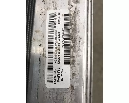 FREIGHTLINER 108SD Radiator