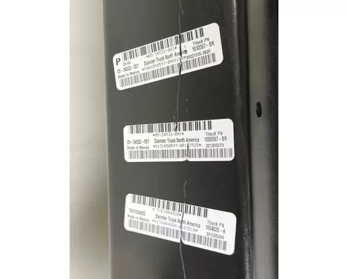 FREIGHTLINER 108SD Radiator