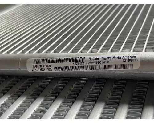 FREIGHTLINER 108SD Radiator