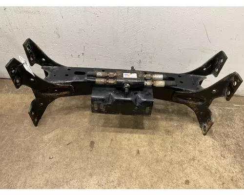 FREIGHTLINER 114 SD Frame Crossmember