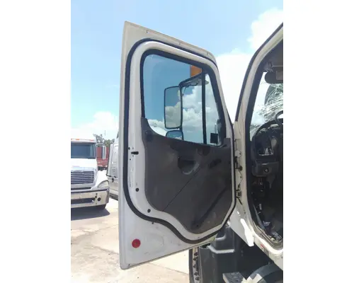 FREIGHTLINER 114SD 2014-2026 DOOR ASSEMBLY, FRONT
