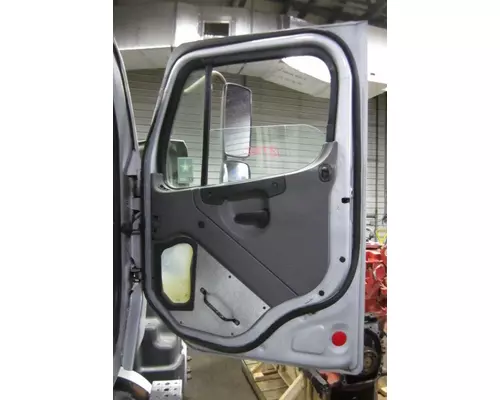FREIGHTLINER 114SD 2014-2026 DOOR ASSEMBLY, FRONT