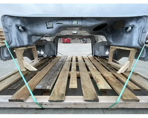FREIGHTLINER 114SD SBA Hood