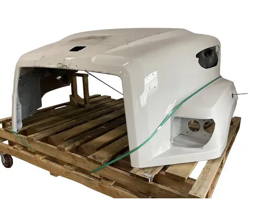 FREIGHTLINER 114SD SBA Hood