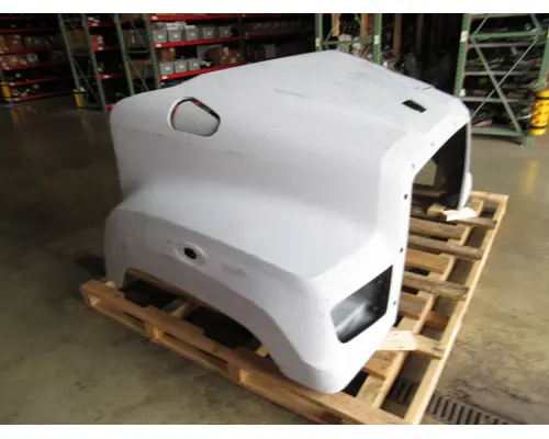 FREIGHTLINER 114SD SFA Hood
