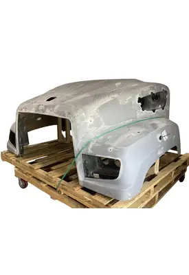 FREIGHTLINER 114SD SFA Hood