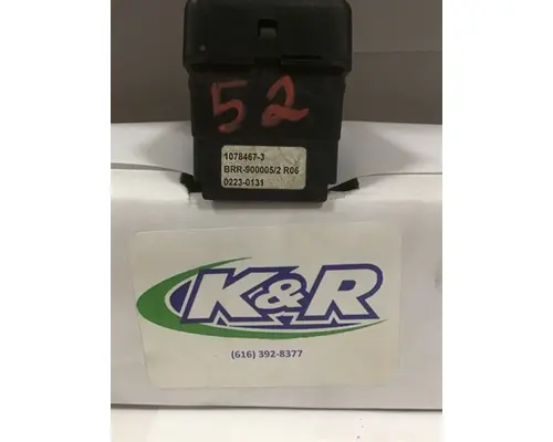 FREIGHTLINER 114SD 124 Switch Components