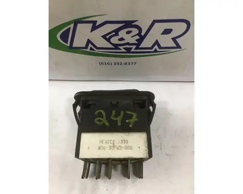 FREIGHTLINER 114SD 124 Switch Components
