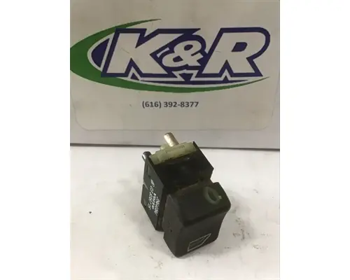 FREIGHTLINER 114SD 124 Switch Components