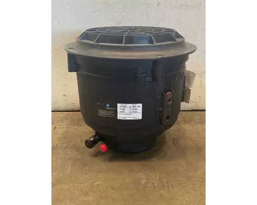 FREIGHTLINER 114SD Air Cleaner