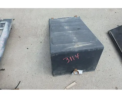 FREIGHTLINER 114SD Battery Tray