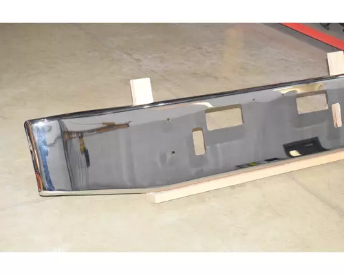 FREIGHTLINER 114SD Bumper Assembly, Front