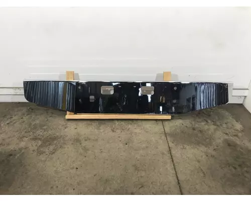 FREIGHTLINER 114SD Bumper Assembly, Front