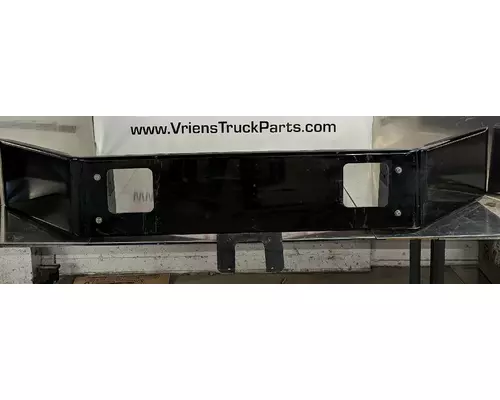 FREIGHTLINER 114SD Bumper Assembly, Front