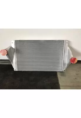 FREIGHTLINER 114SD Charge Air Cooler