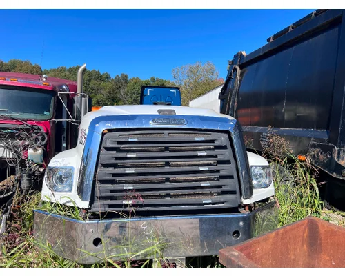 FREIGHTLINER 114SD Complete Vehicle