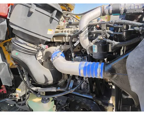 FREIGHTLINER 114SD Complete Vehicle