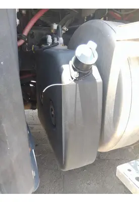 FREIGHTLINER 114SD DEF TANK