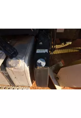 FREIGHTLINER 114SD DEF Tank