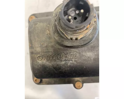 FREIGHTLINER 114SD DPF (Diesel Particulate Filter)