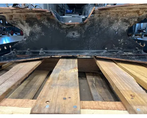 FREIGHTLINER 114SD Frame