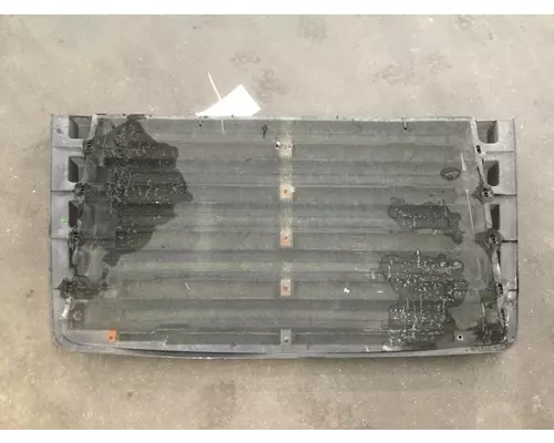 FREIGHTLINER 114SD GRILLE