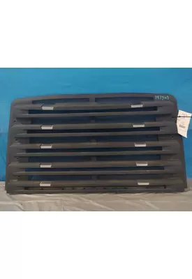FREIGHTLINER 114SD GRILLE