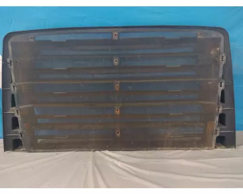 FREIGHTLINER 114SD GRILLE