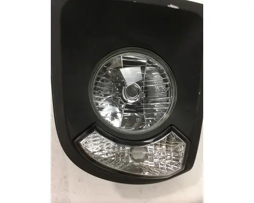FREIGHTLINER 114SD HEADLAMP