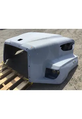 FREIGHTLINER 114SD HOOD