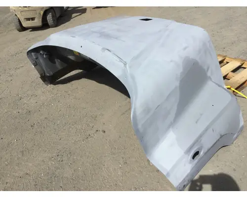 FREIGHTLINER 114SD HOOD