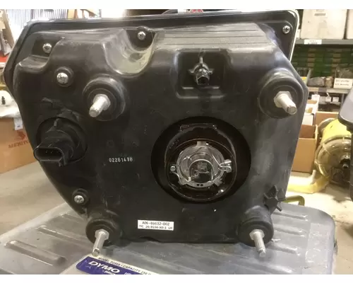 FREIGHTLINER 114SD Headlamp Assembly