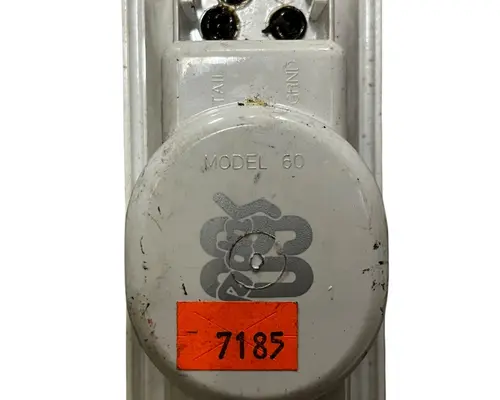 FREIGHTLINER 114SD LIGHTING