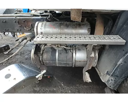 FREIGHTLINER 114SD Muffler
