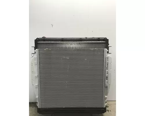 FREIGHTLINER 114SD Radiator