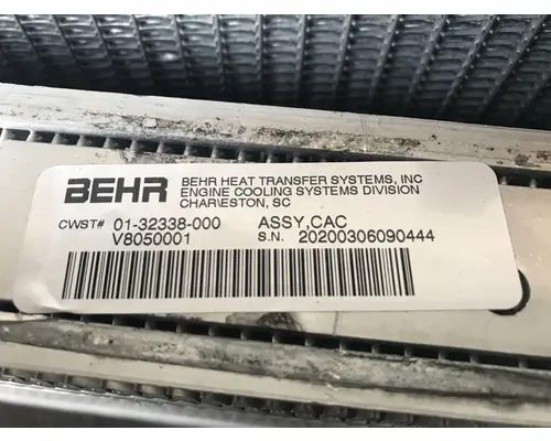 FREIGHTLINER 114SD Radiator