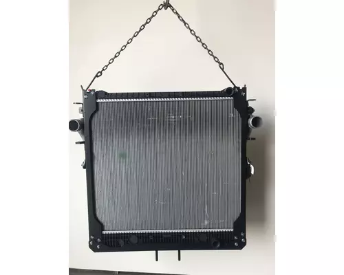 FREIGHTLINER 114SD Radiator