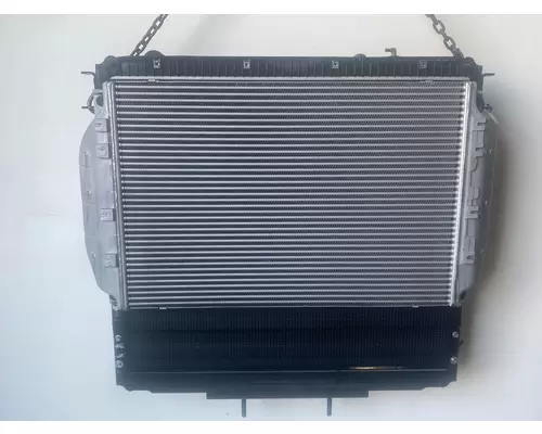 FREIGHTLINER 114SD Radiator