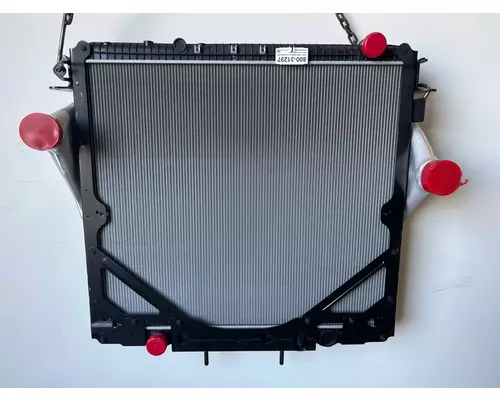 FREIGHTLINER 114SD Radiator