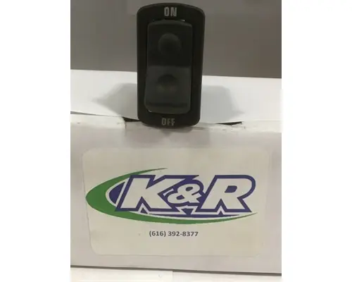 FREIGHTLINER 114SD Switch, Cruise Control