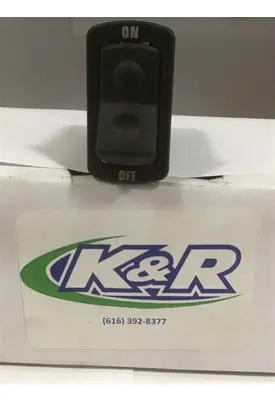 FREIGHTLINER 114SD Switch, Cruise Control