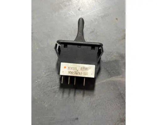 FREIGHTLINER 114SD Switch