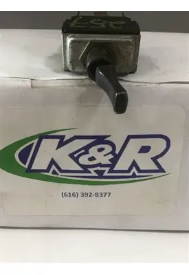 FREIGHTLINER 114SD Switch