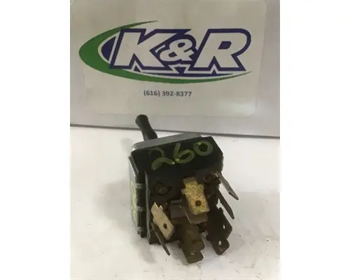 FREIGHTLINER 114SD Switch