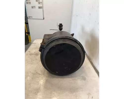 FREIGHTLINER 122SD Air Cleaner