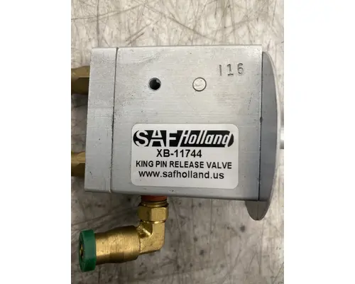 FREIGHTLINER 122SD Brake Proportioning Valve