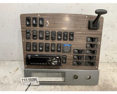 FREIGHTLINER 122SD Dash  Console Switch